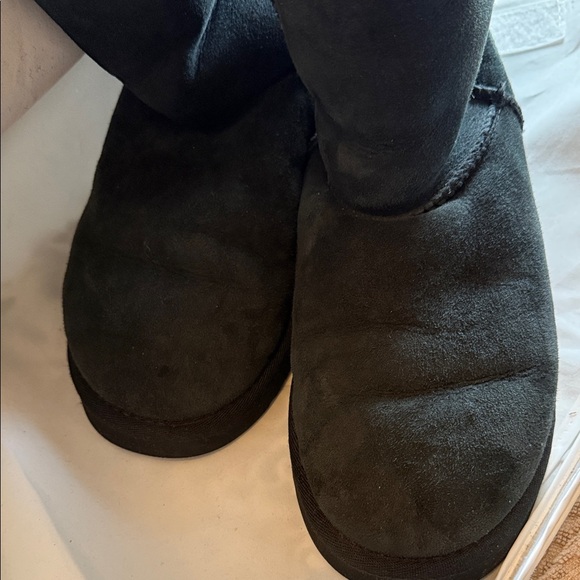 UGG Black Suede Footwear - Picture 3 of 10